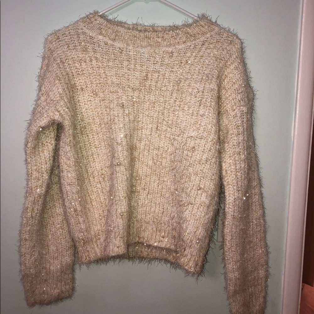 very cute new sweater from Papaya
